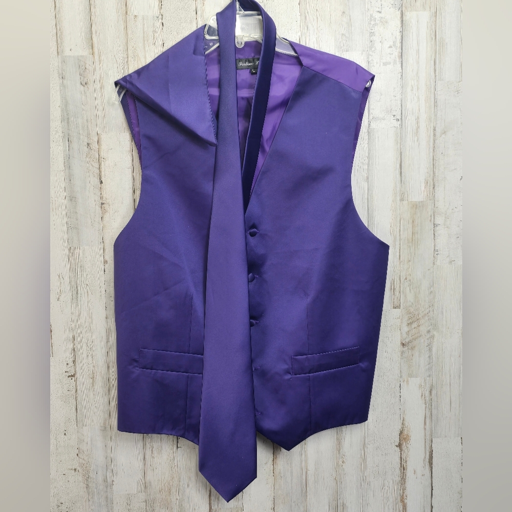 Fortino Landi Large Purple Tuxedo Suit Vest Tie Handkerchief Wedding Church Prom